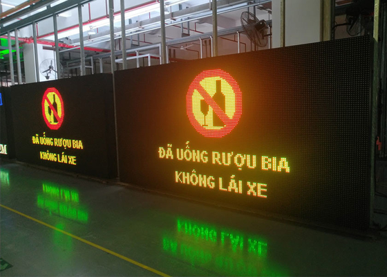 Sinais de tráfego P10 dinâmicos personalizados Smart City que adverte a exposição de diodo emissor de luz