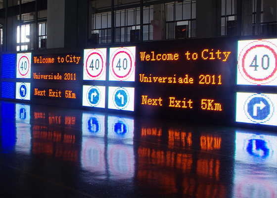 a estrada VMS da C.C. de 12V 24V assina a exposição exterior do tráfego do diodo emissor de luz da cor completa