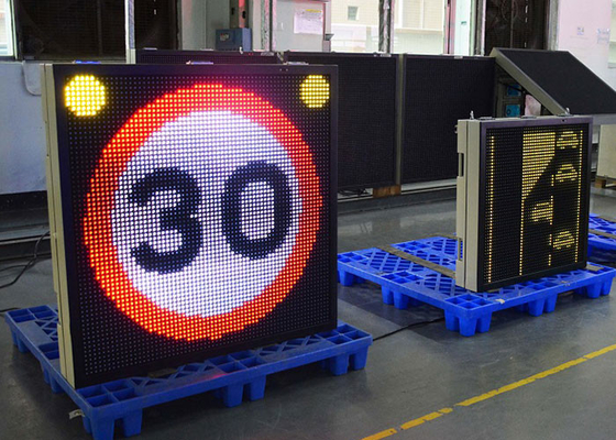 Aviso eletrônico da segurança rodoviária dos sinais da luz de piscamento do tráfego EN12966