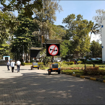 Reboque portátil da tela conduzida do móbil dos sinais do reboque de P10 RGB SMD VMS