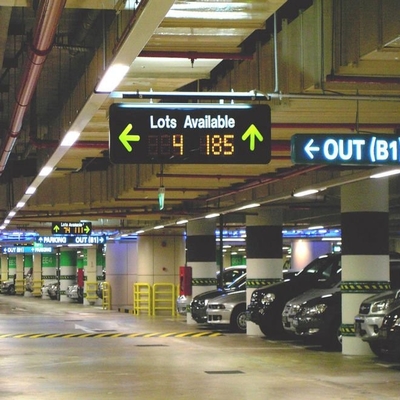 Exposição de diodo emissor de luz da cor completa de brilho alto EN12966 P12 para o parque de estacionamento