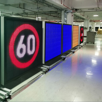 Quadro de mensagens da dinâmica de tráfego dos sinais do diodo emissor de luz VMS da tela EN12966 NTCIP da matriz