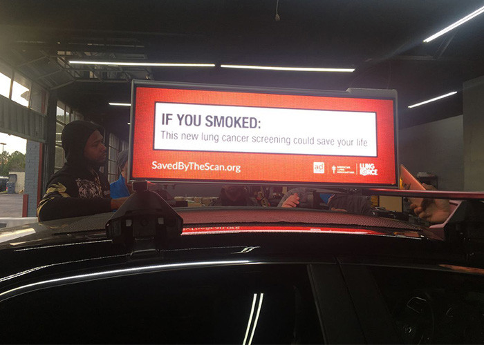 Do telhado exterior superior da propaganda de Digitas do telhado do carro dos EUA UBER P2.5mm anúncios video para carros